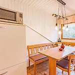 Гостевой дом Johannishof Wein-cafe & Gaestehaus 4*