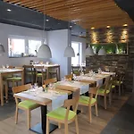 Johannishof Wein-cafe & Gaestehaus 4*