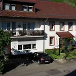 Johannishof Wein-cafe & Gaestehaus Langsur