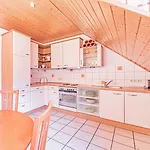 Гостевой дом Johannishof Wein-cafe & Gaestehaus 4*