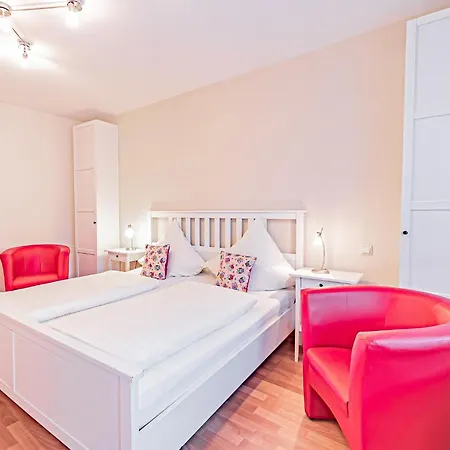 Johannishof Wein-cafe & Gaestehaus 4*