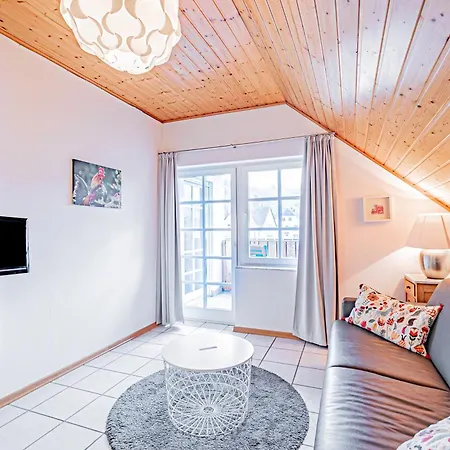 Johannishof Wein-cafe & Gaestehaus