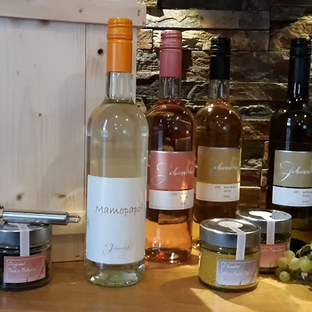 Johannishof Wein-café&gästehaus 4* Langsur