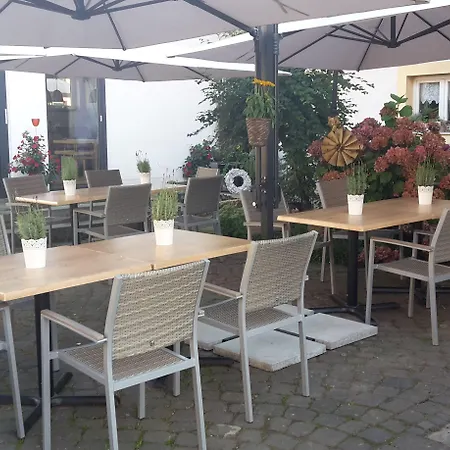 Pensión Johannishof Wein-café&gästehaus