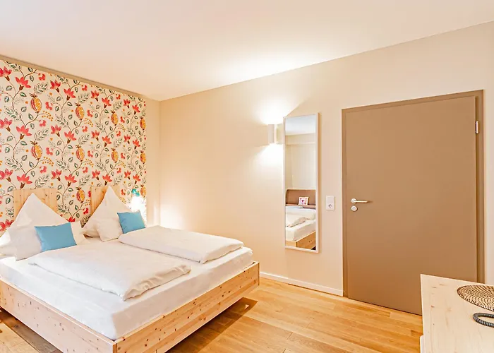 Johannishof Wein-café&gästehaus Maison d'hôtes Langsur