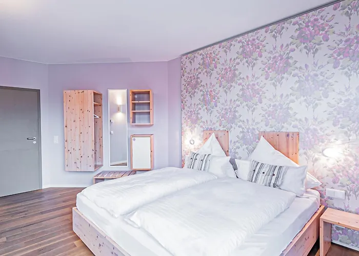 Maison d'hôtes Johannishof Wein-café&gästehaus 4*