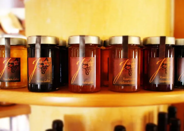 Johannishof Wein-café&gästehaus