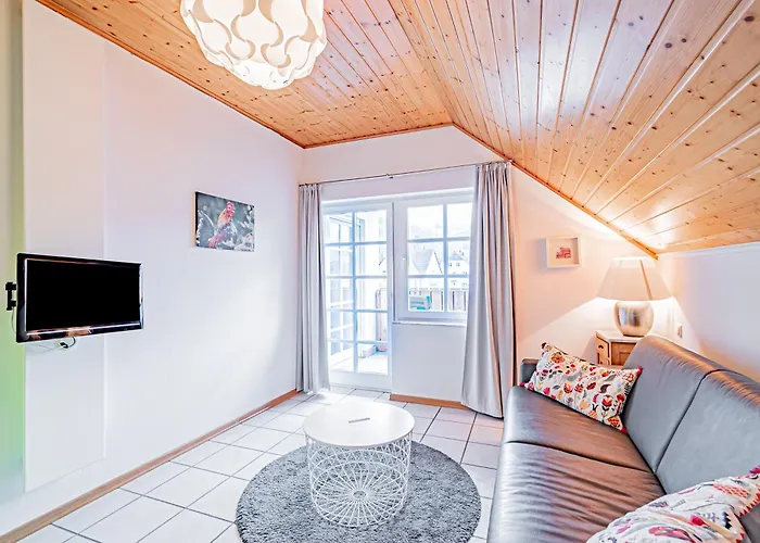 Johannishof Wein-cafe & Gaestehaus