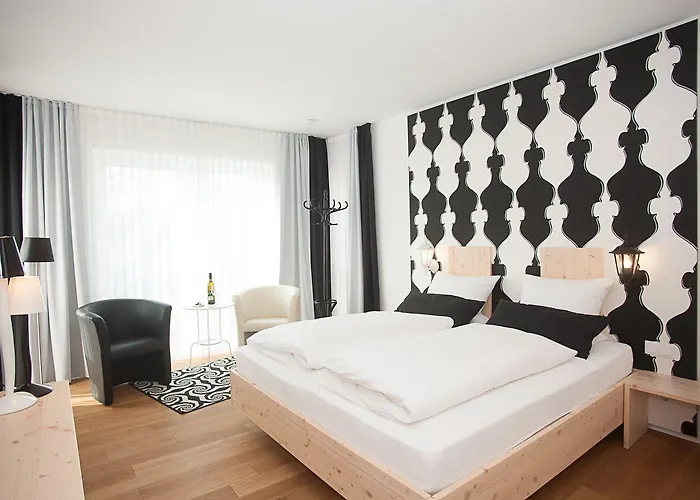 Johannishof Wein-cafe & Gaestehaus Vendégház Langsur