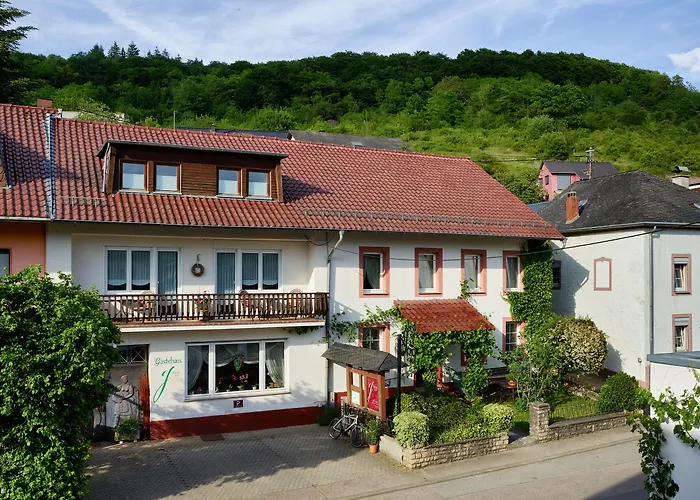 Vendégház Johannishof Wein-cafe & Gaestehaus