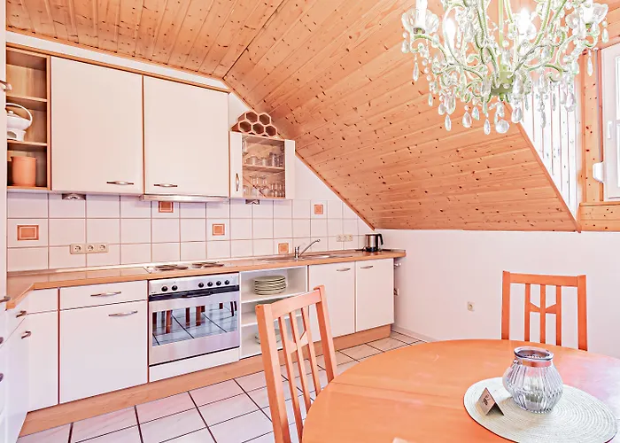 Johannishof Wein-cafe & Gaestehaus